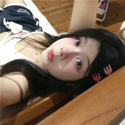 《本色兵》海报
