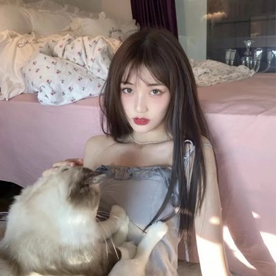 《红头发的阿里比》海报